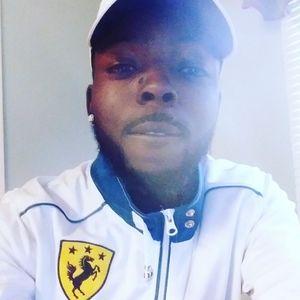 Meet your Posher, Darrien